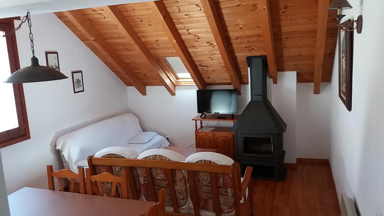 Apartaments Morello Esterri d'Àneu Exteriör bild